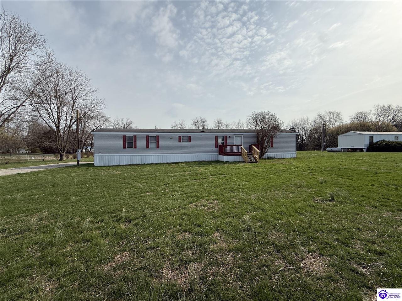 309 Stanley Allen DriveVine Grove,&nbsp;KY&nbsp;40175