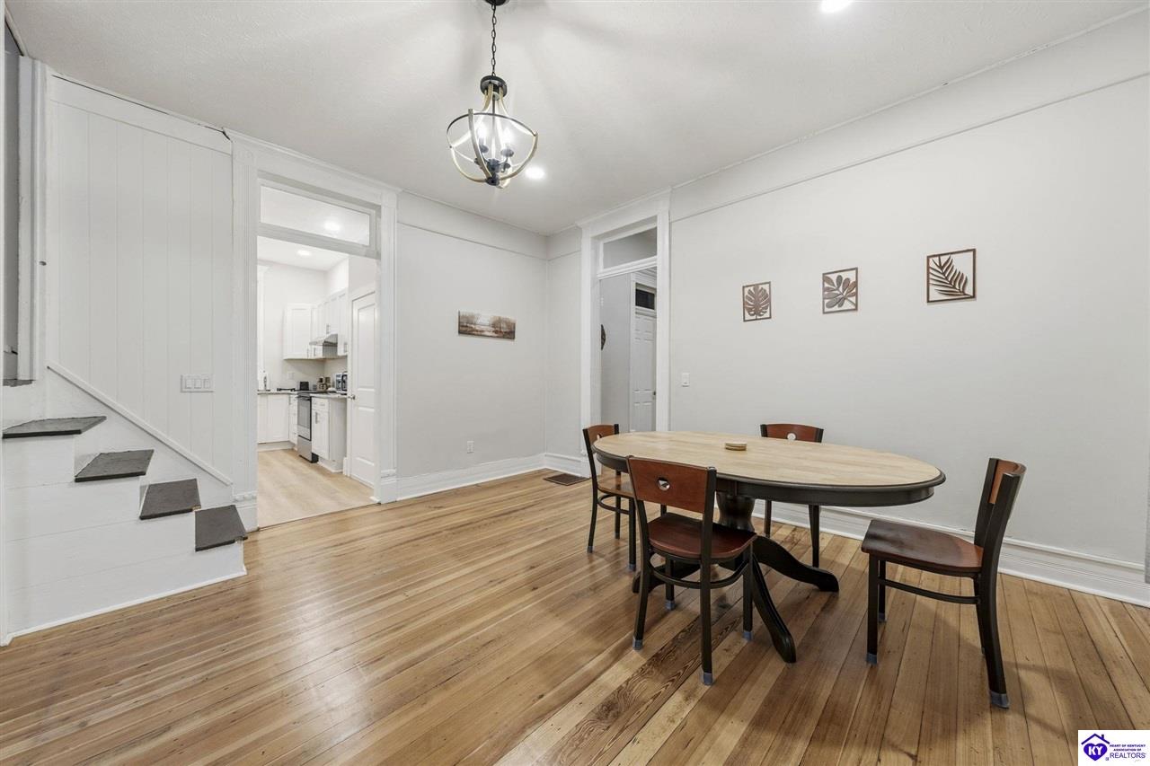 300 W Main Street Hodgenville, KY 42748 #2