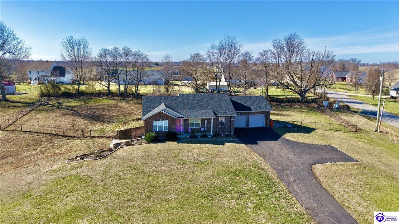 1895 thomas road Rineyville, KY 40162