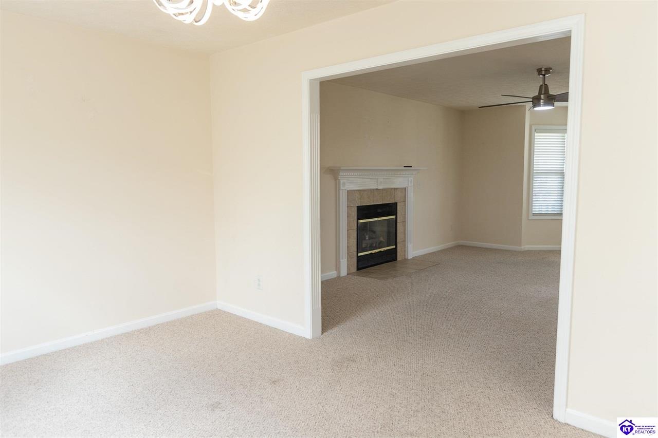 108 Sugar Hill Court Elizabethtown, KY 42701 #4