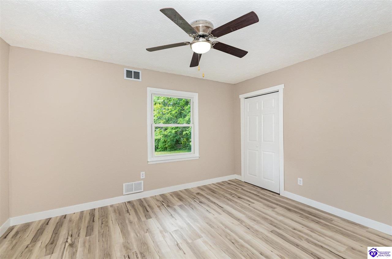 213 W French Street Elizabethtown, KY 42701 #2