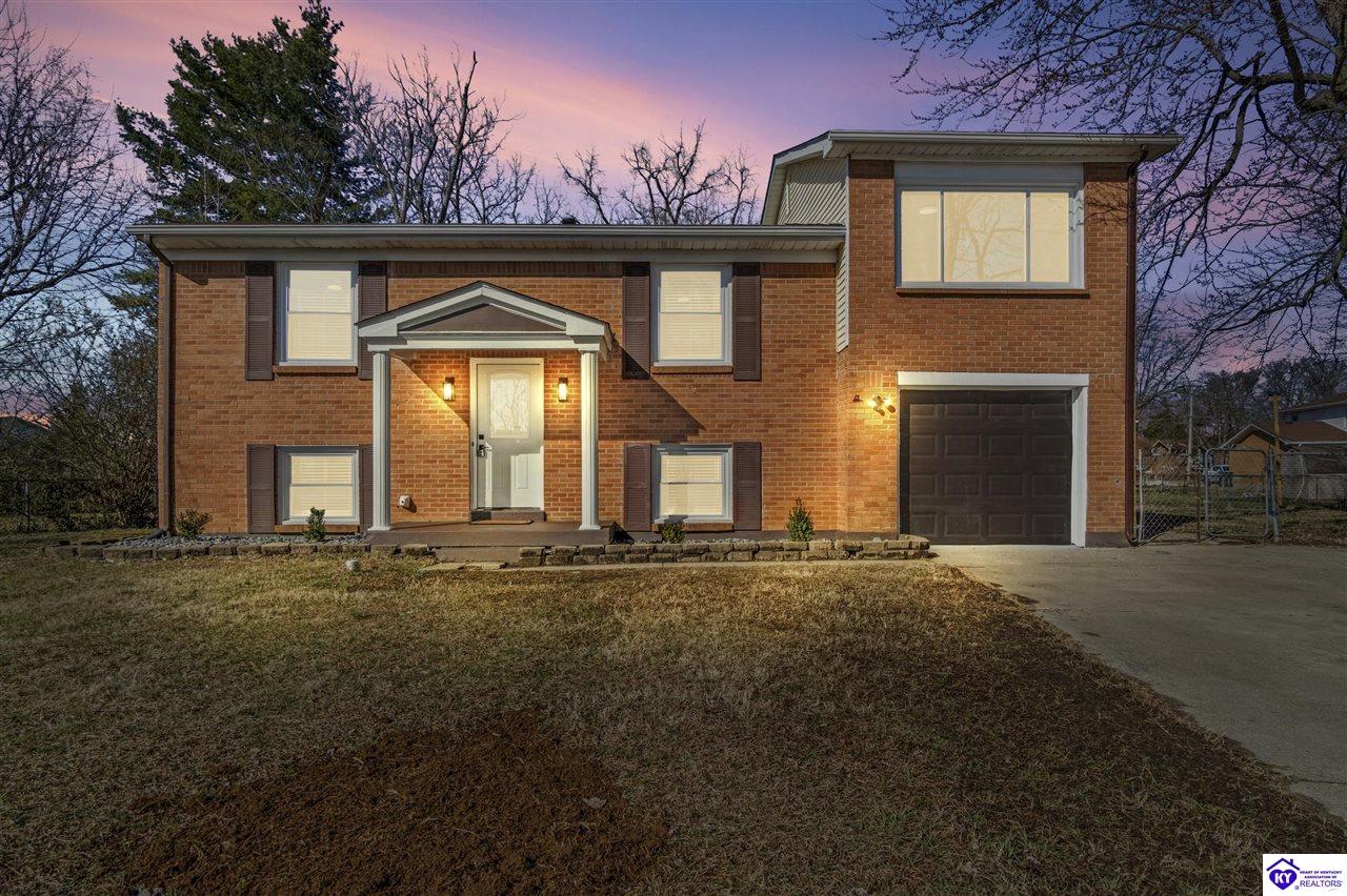 269 Senate CircleRadcliff,&nbsp;KY&nbsp;40160