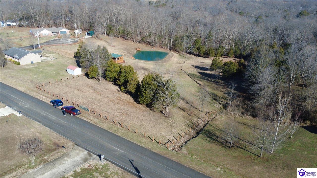 Oak Knoll Drive Bardstown, KY 40004 #3