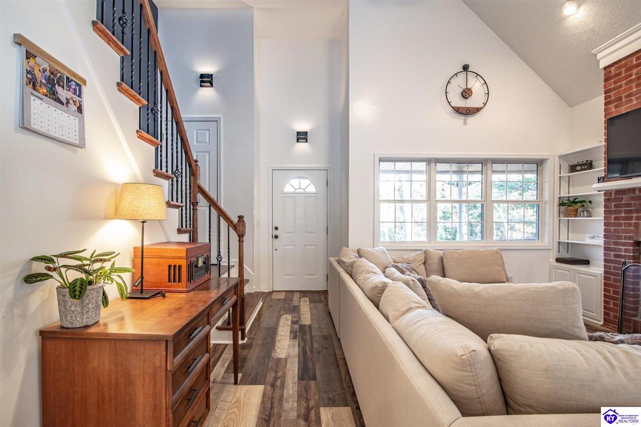 124 Mockingbird Road Brandenburg, KY 40108 #3