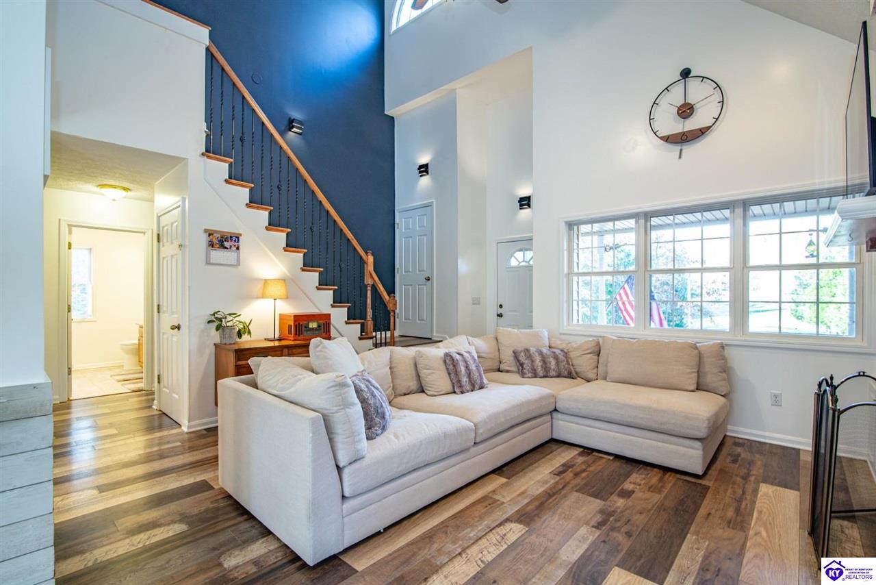 124 Mockingbird Road Brandenburg, KY 40108 #4