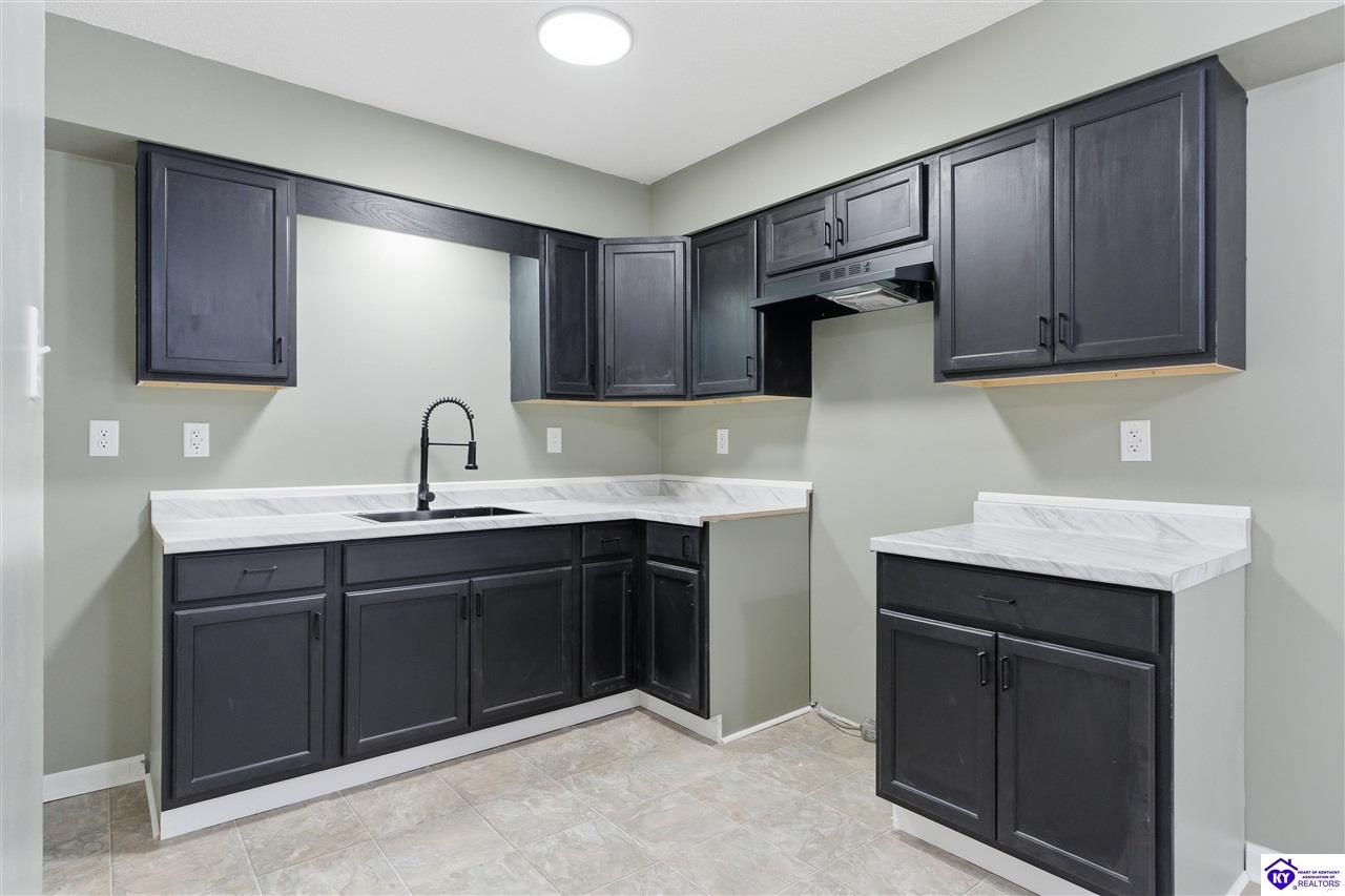 450 Pearman Avenue Radcliff, KY 40160 #2