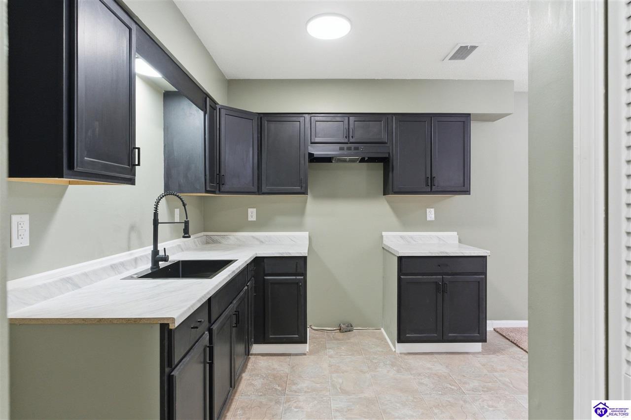 450 Pearman Avenue Radcliff, KY 40160 #4