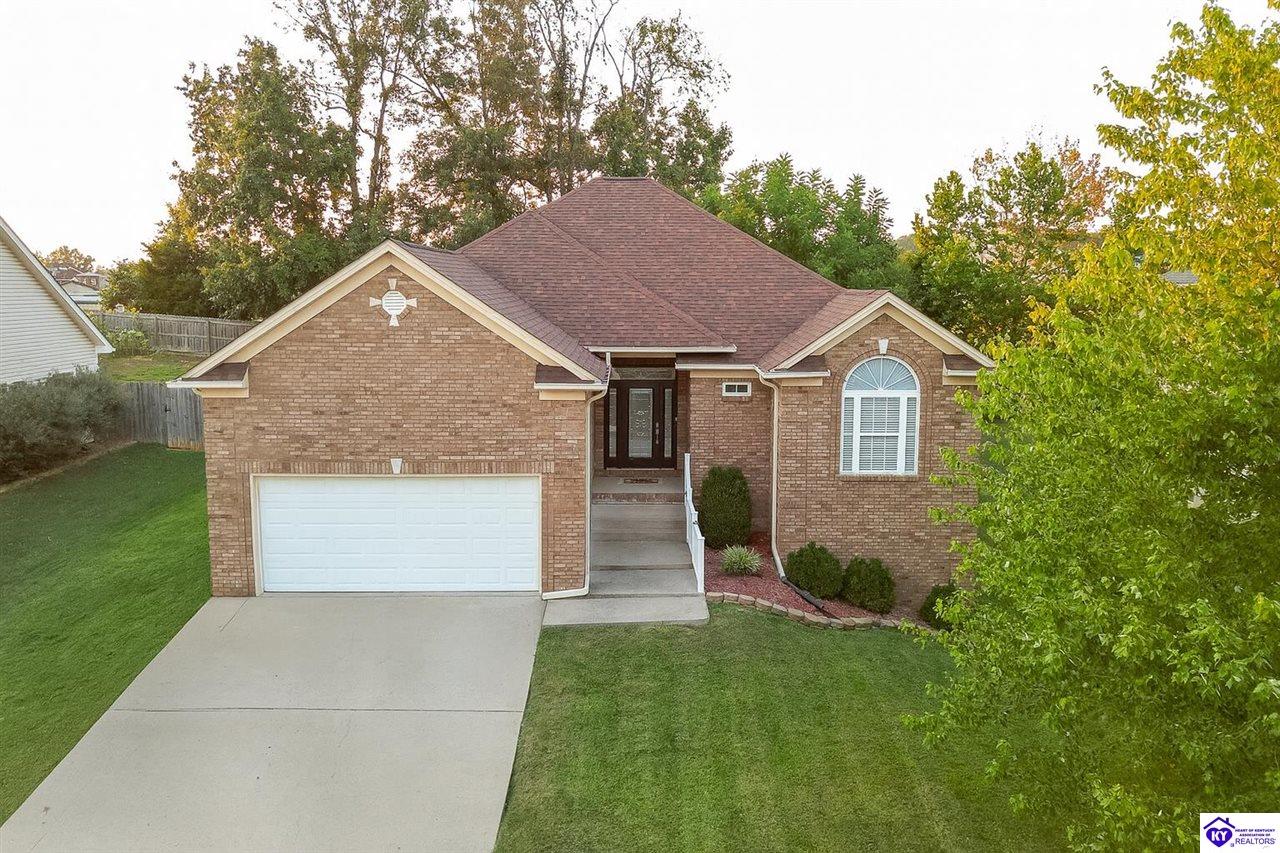 321 Vineland Place DriveVine Grove,&nbsp;KY&nbsp;40175