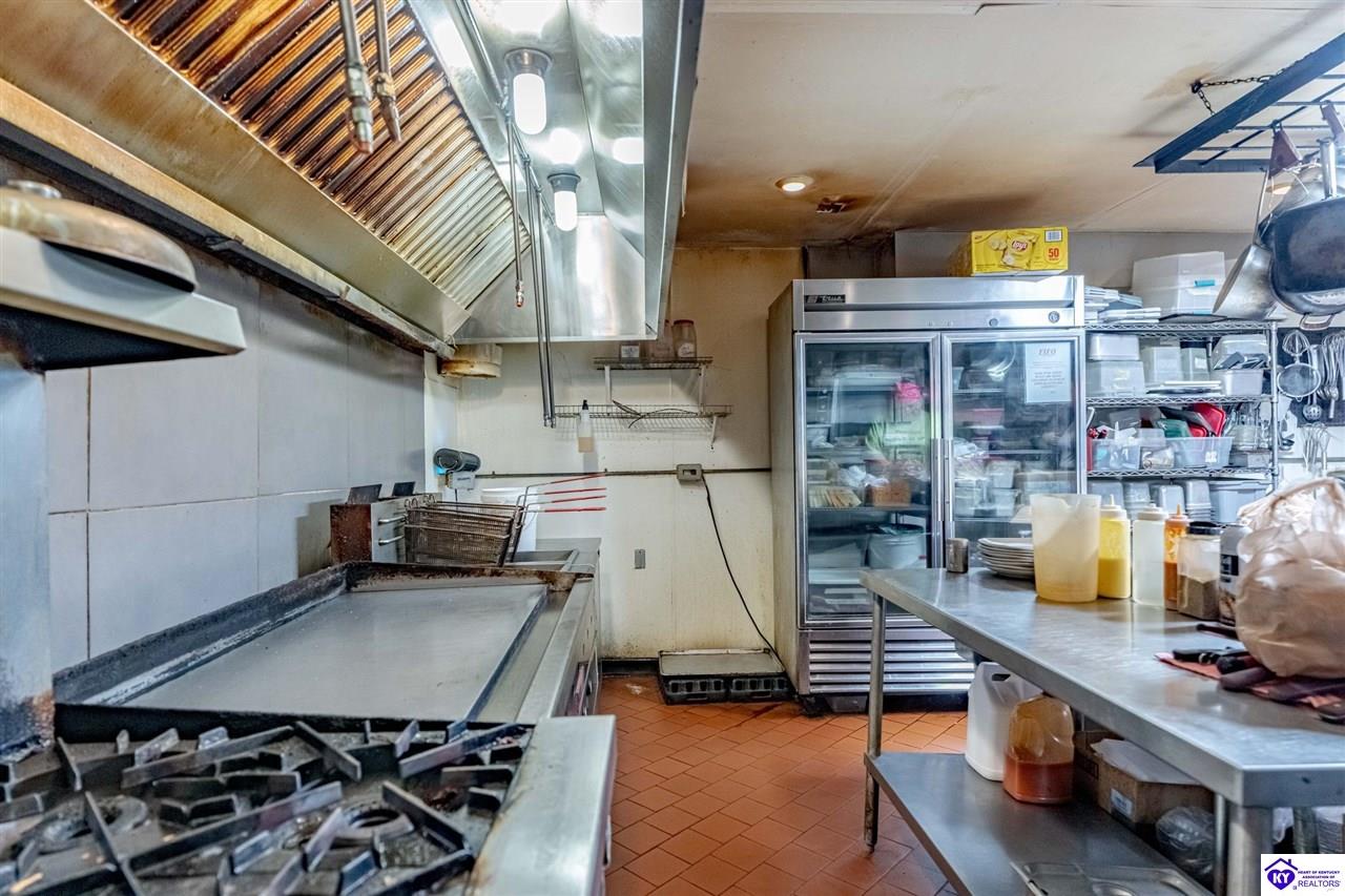 133 W Dixie Avenue Elizabethtown, KY 42701 #3