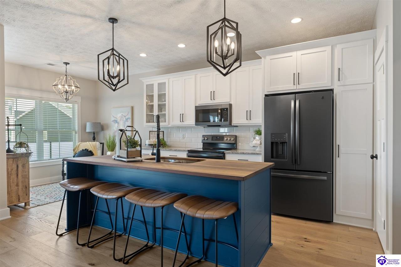 200 Gaston Circle Elizabethtown, KY 42701 #3