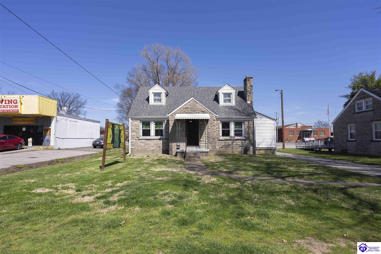 2115 Crums Lane Louisville, KY 40216 #1