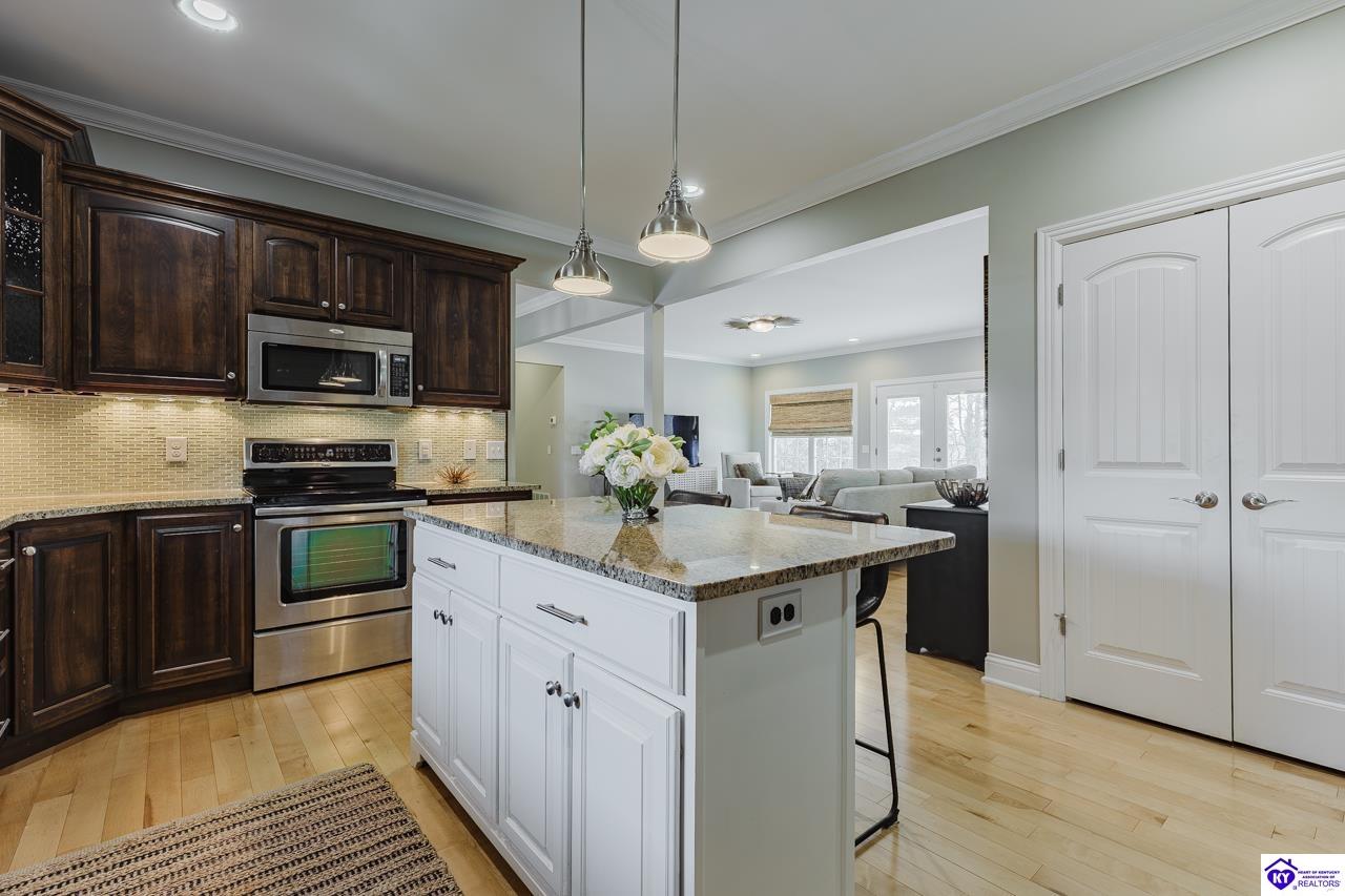 634 El Dorado Drive Elizabethtown, KY 42701 #2