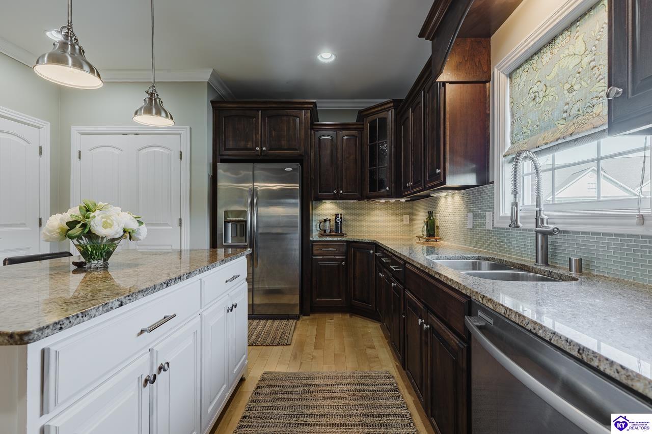 634 El Dorado Drive Elizabethtown, KY 42701 #4