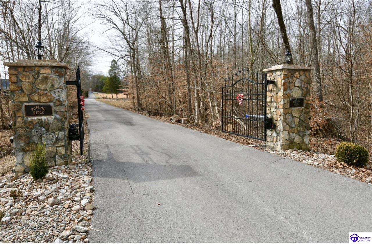 405 Robbin Lane Cub Run, KY 42729 #1