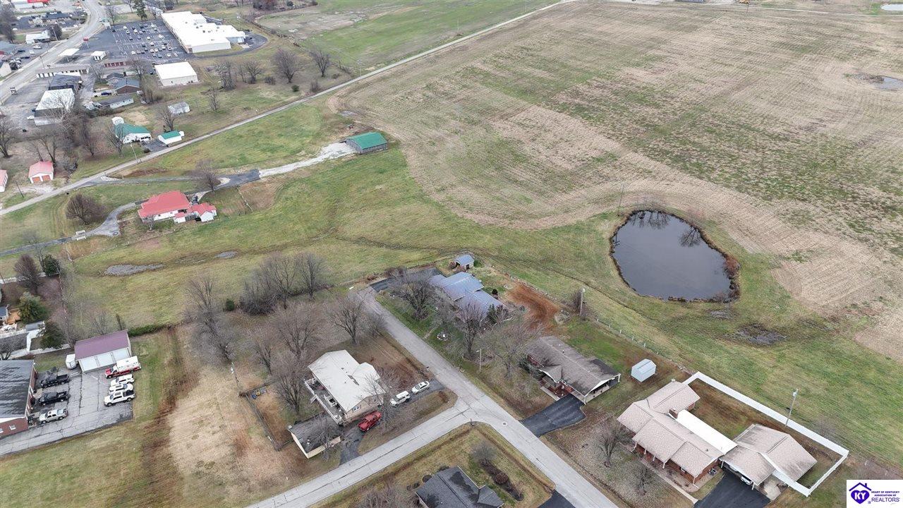 93 Plainview Street Hardinsburg, KY 40143 #3