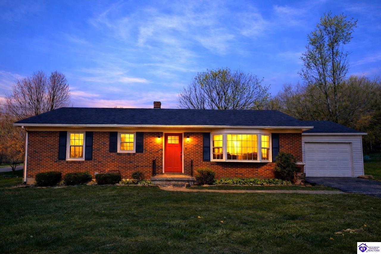704 mccullum avenue Elizabethtown, KY 42701