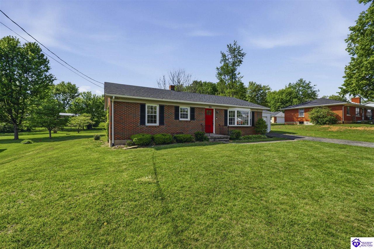 704 McCullum Avenue Elizabethtown, KY 42701 #1
