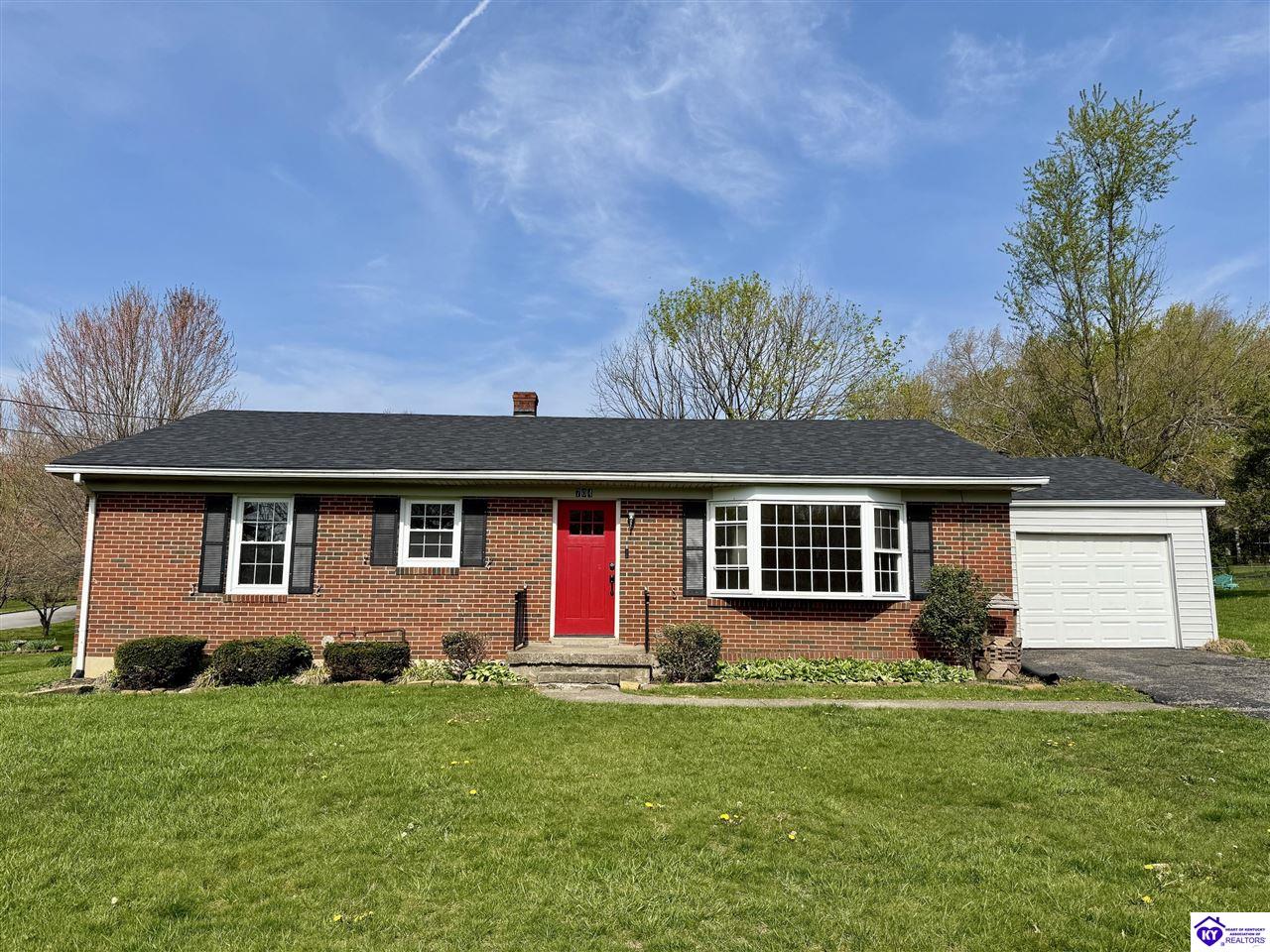 704 McCullum Avenue Elizabethtown, KY 42701 #1