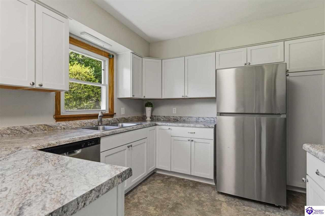 704 McCullum Avenue Elizabethtown, KY 42701 #3
