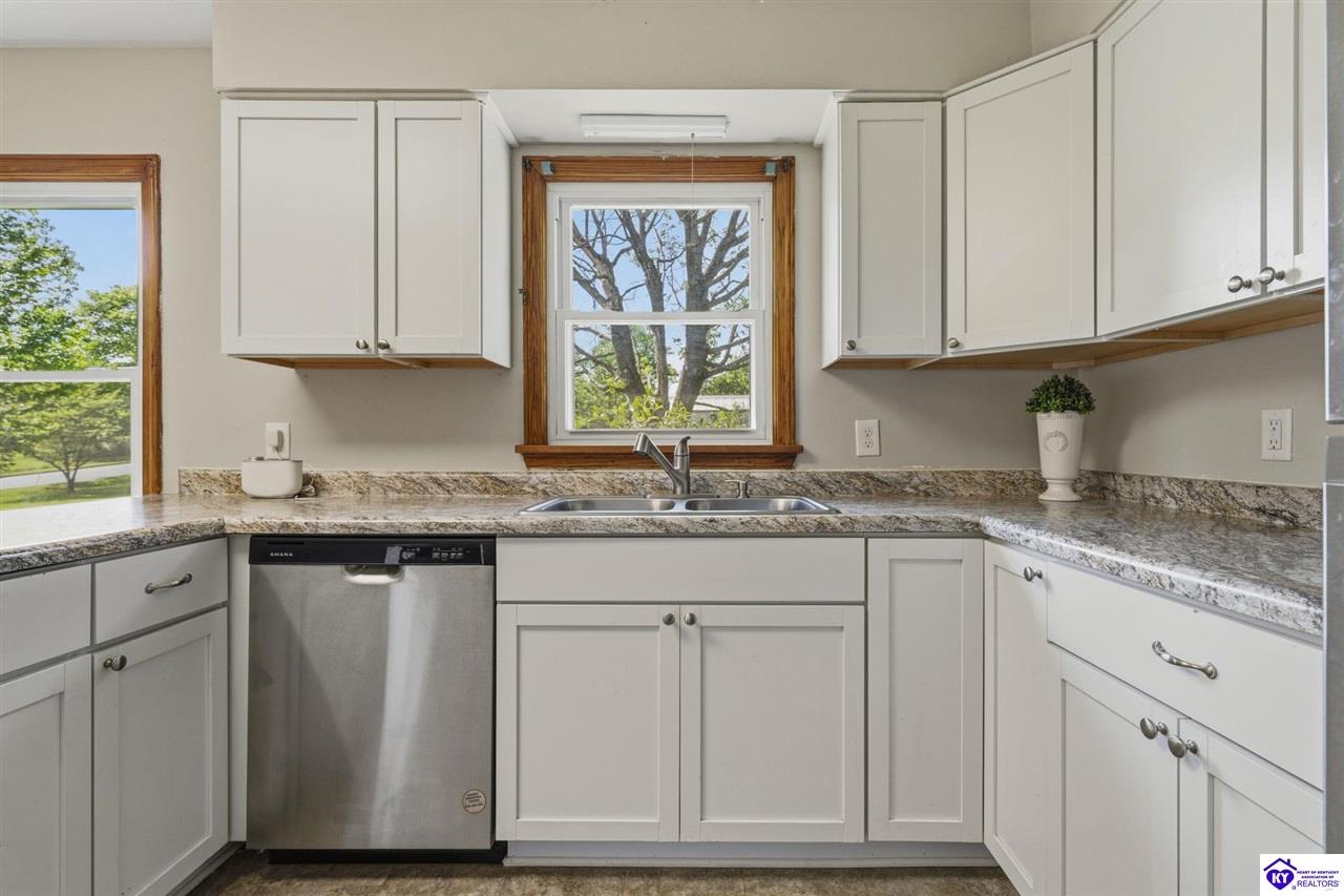 704 McCullum Avenue Elizabethtown, KY 42701 #4