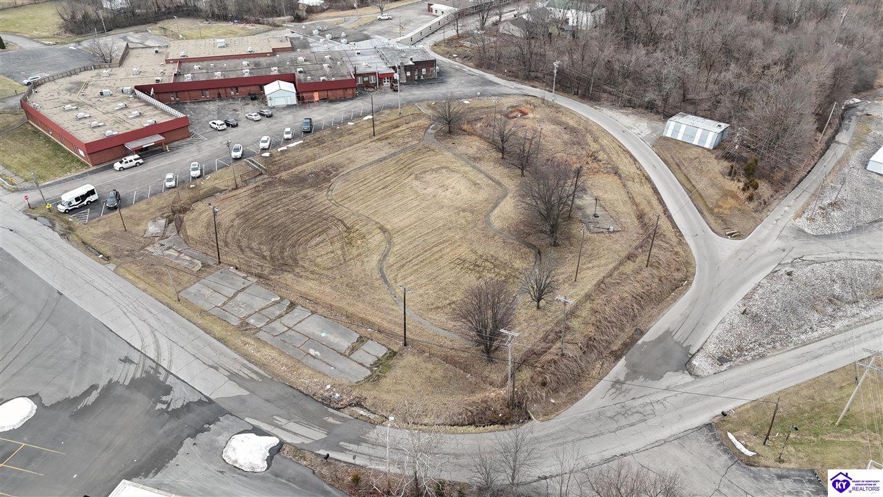 51 Airport RoadHardinsburg,&nbsp;KY&nbsp;40143