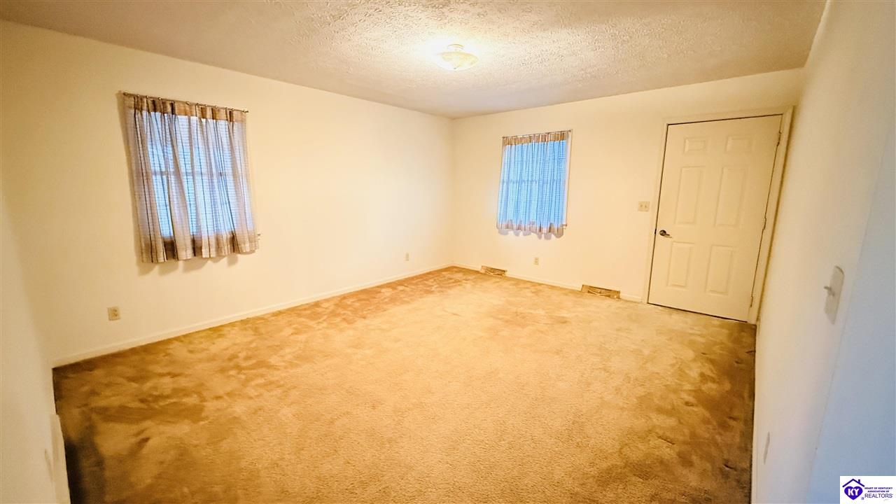 138 Long Meadow Drive Greensburg, KY 42743 #4