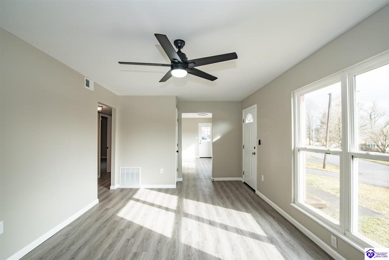 206 Candace Street Campbellsville, KY 42718 #3
