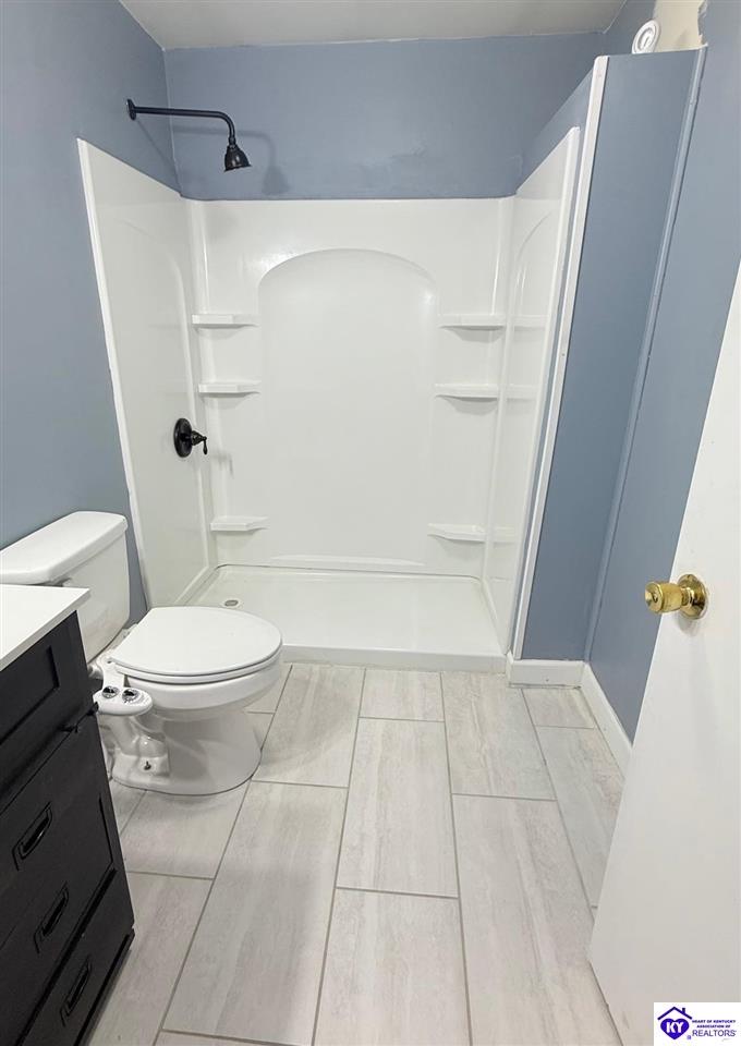 12811 Edmonton Road Columbia, KY 42728 #3