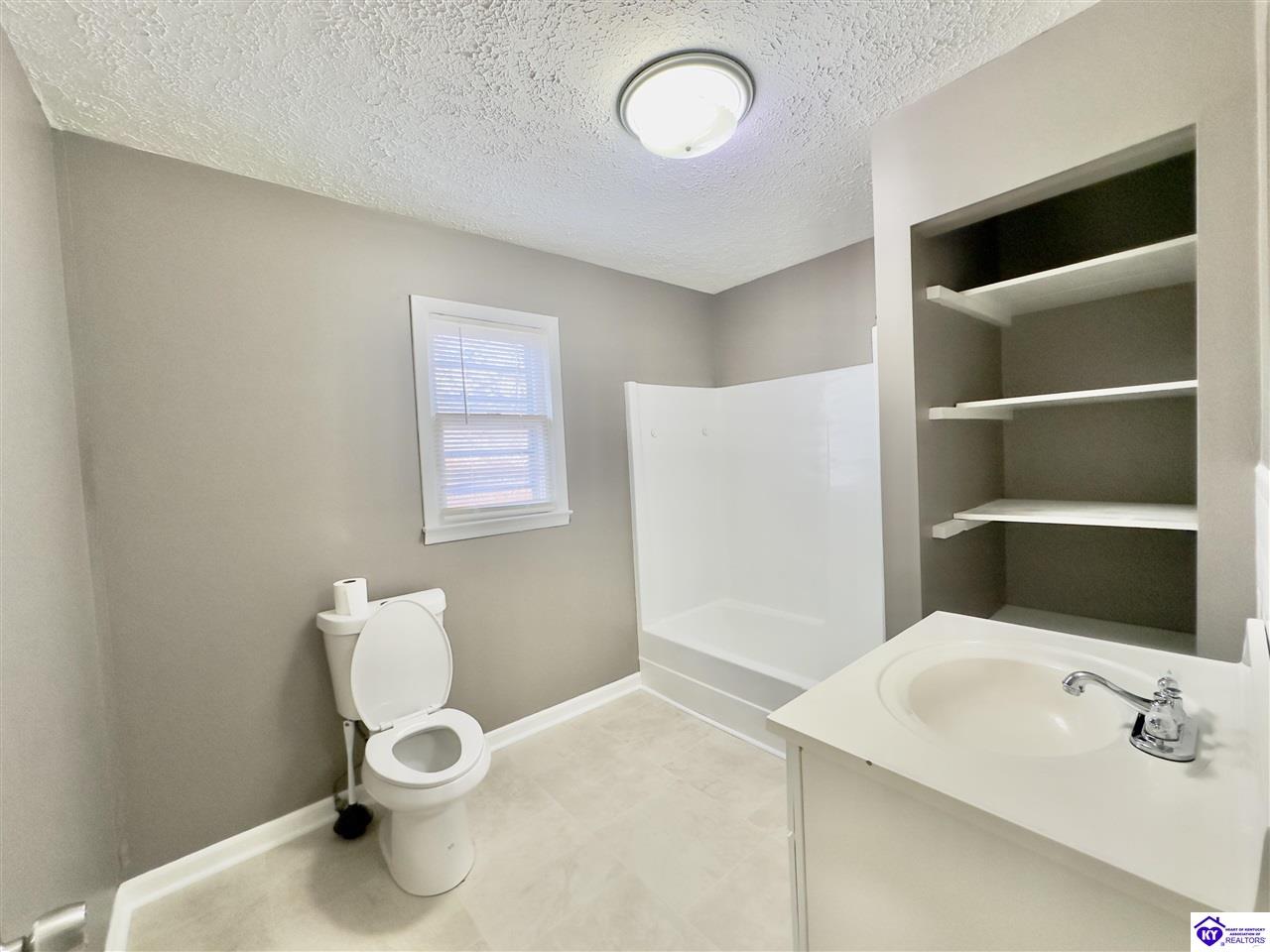 1579 W Vine Street Radcliff, KY 40160 #3