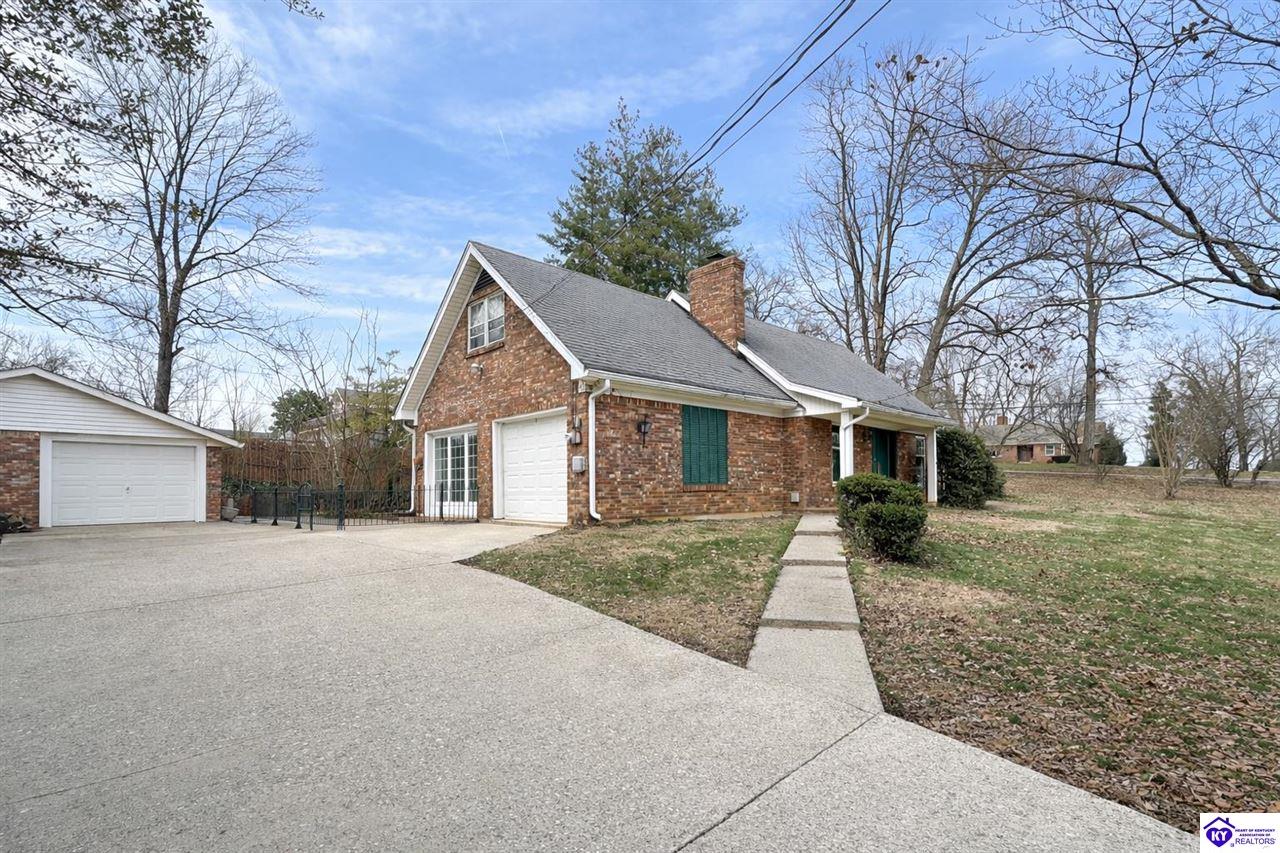 634 Cherrywood DriveElizabethtown,&nbsp;KY&nbsp;42701