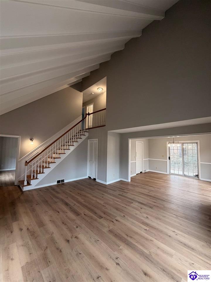 634 Cherrywood Drive Elizabethtown, KY 42701 #4