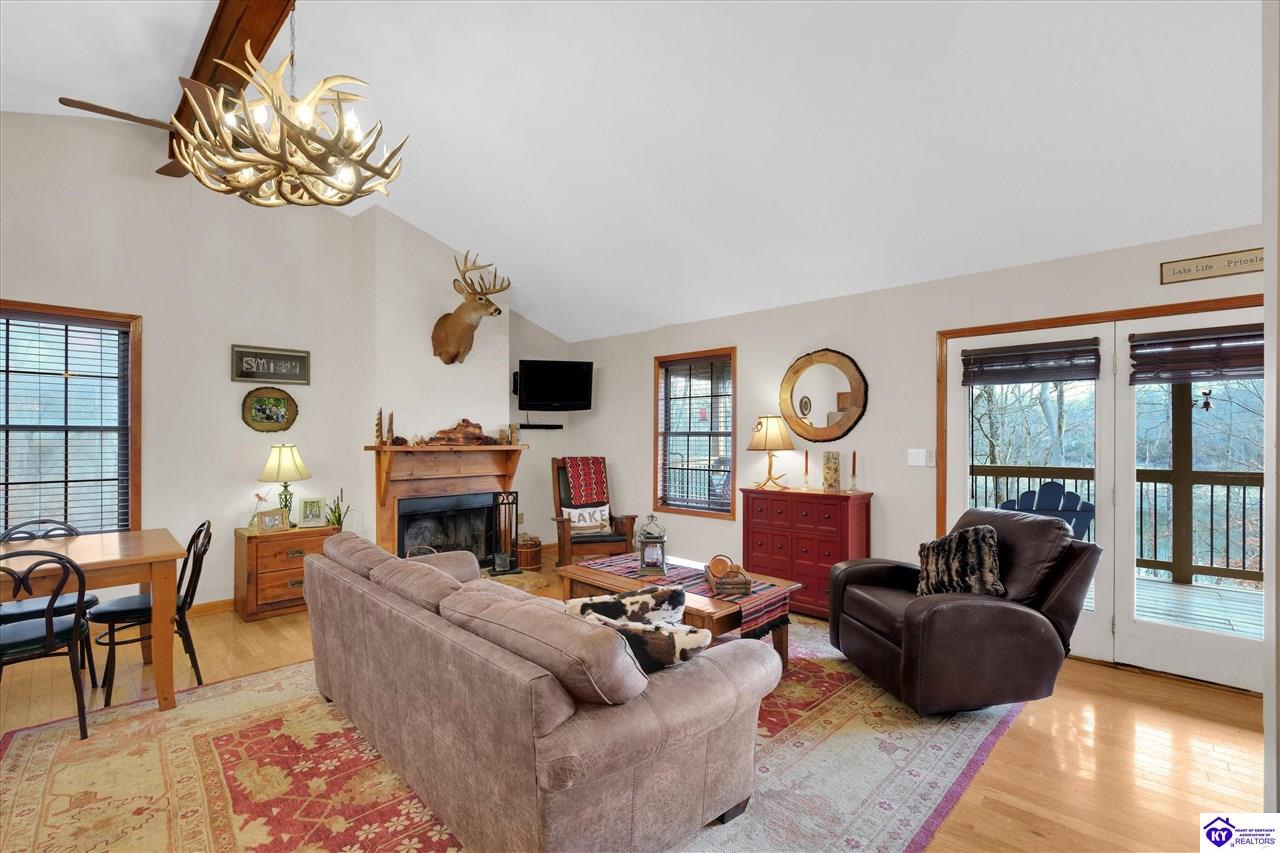 775 Penn Run Road Bee Spring, KY 42207 #2