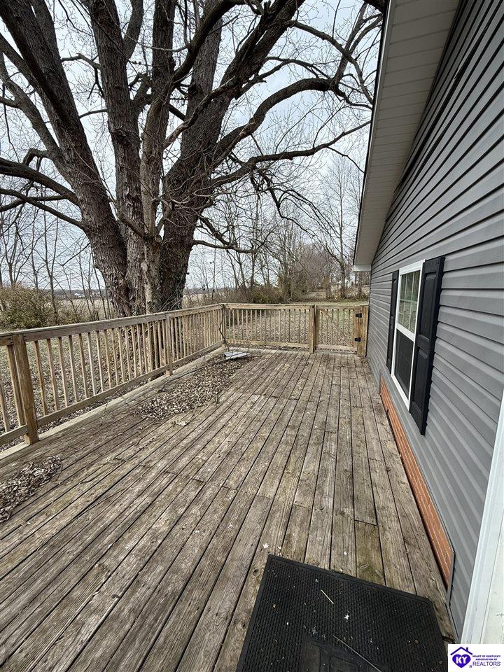 9688 Leitchfield Road Cecilia, KY 42724 #3