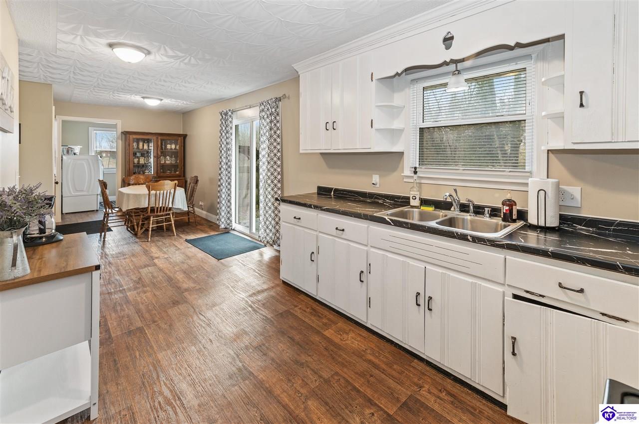 3625 New Shepherdsville Road Bardstown, KY 40004 #4
