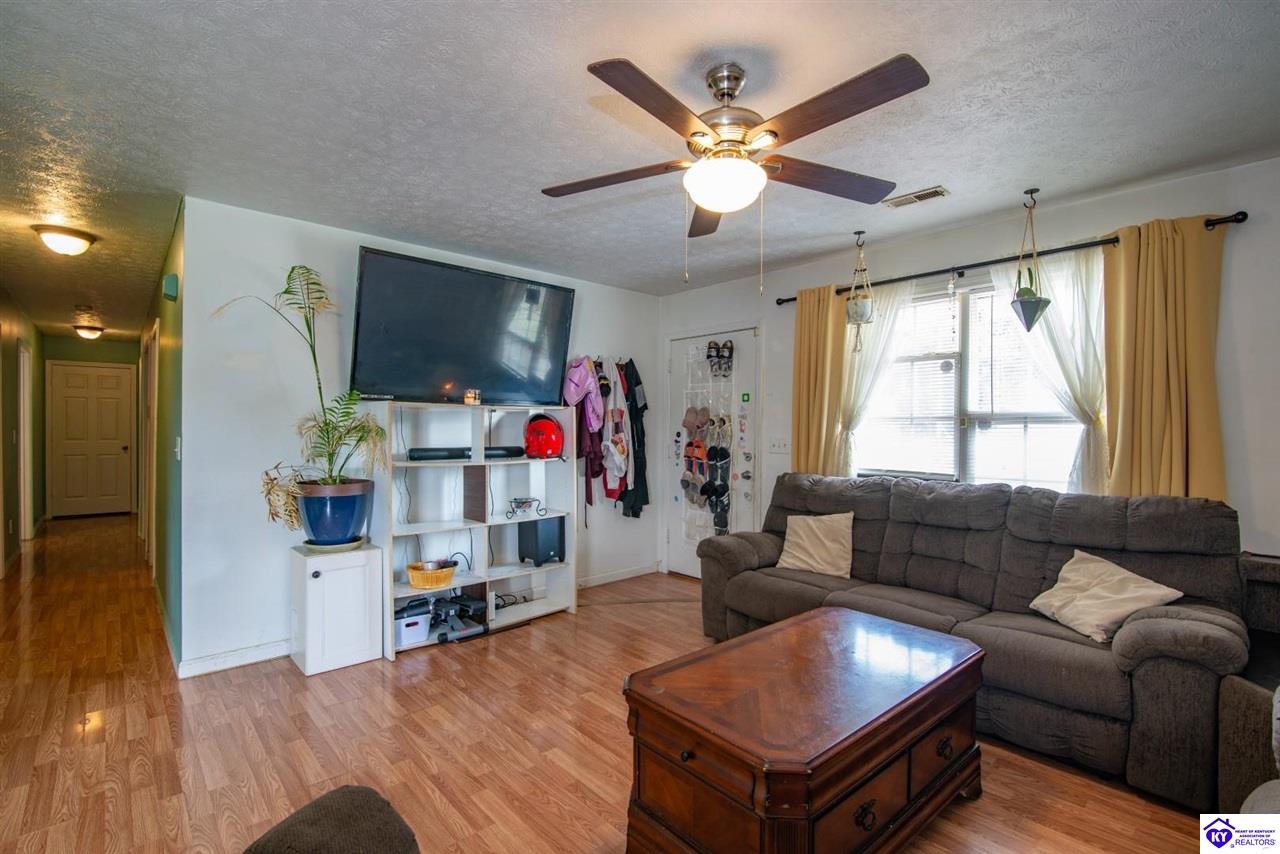 609 Moore Drive Elizabethtown, KY 42701 #2