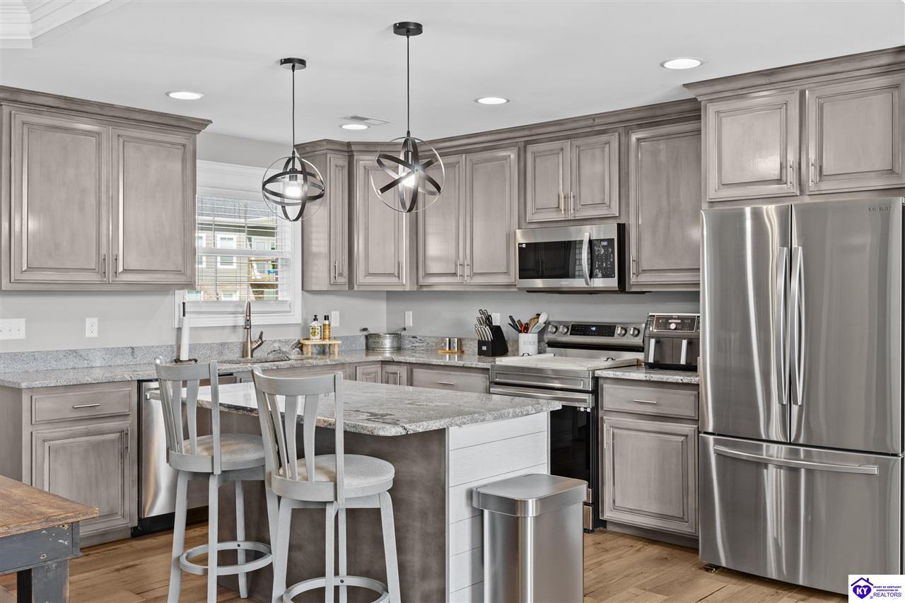 213 Elegance Way Elizabethtown, KY 42701 #2