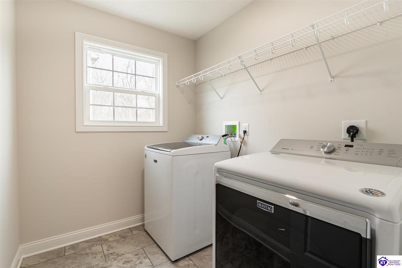 138 Sawgrass Avenue Vine Grove, KY 40175 #3