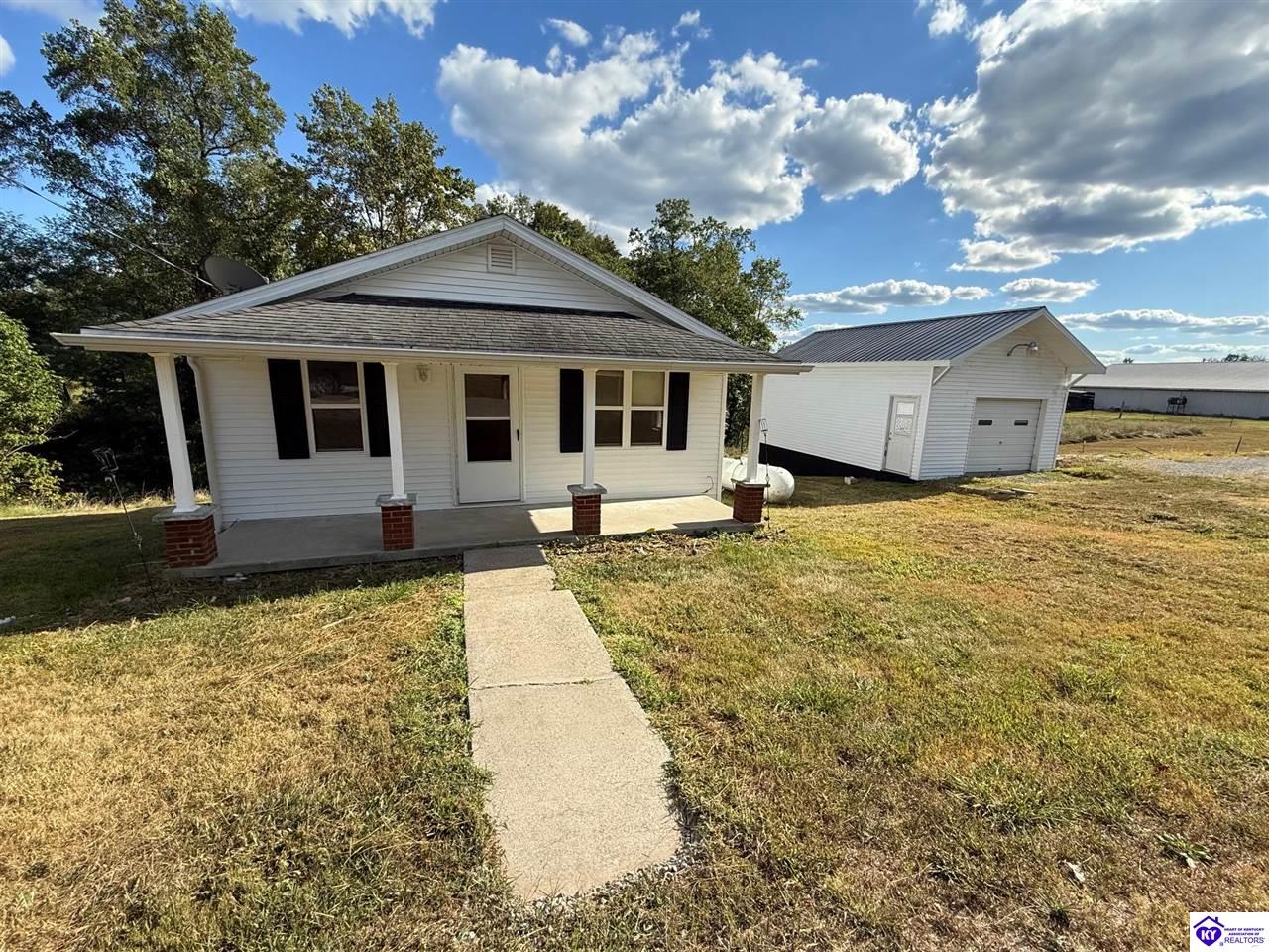 993 Speck Ridge RoadCampbellsville,&nbsp;KY&nbsp;42718