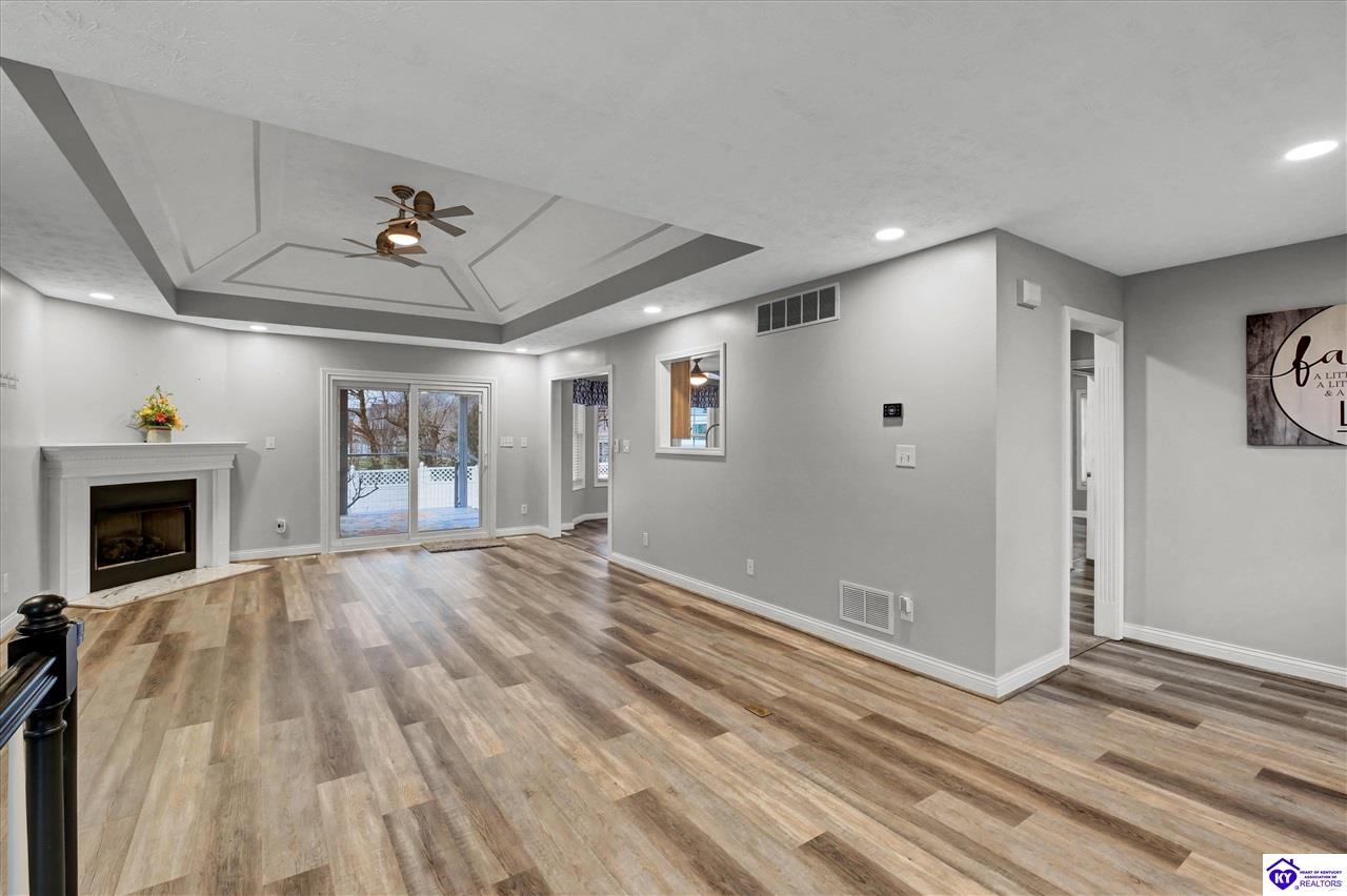 12108 Sentimental Lane Louisville, KY 40229 #2