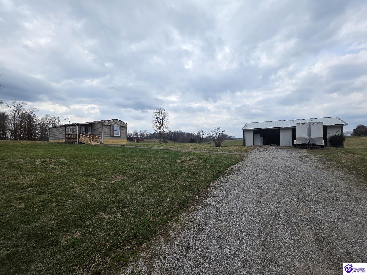754 Ira Wright Road Summersville, KY 42782 #1