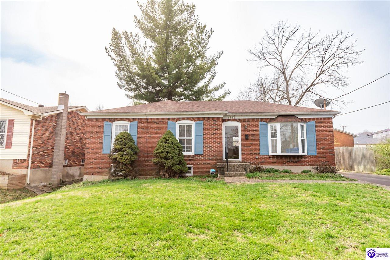 1526 Sanders LaneLouisville,&nbsp;KY&nbsp;40216