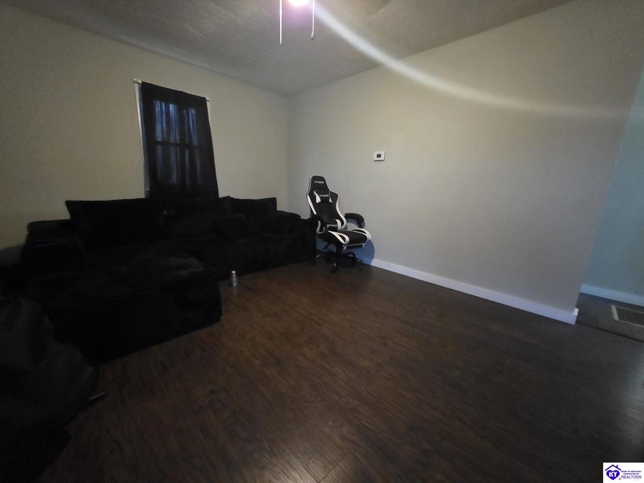 206 Browns Court Campbellsville, KY 42718 #1