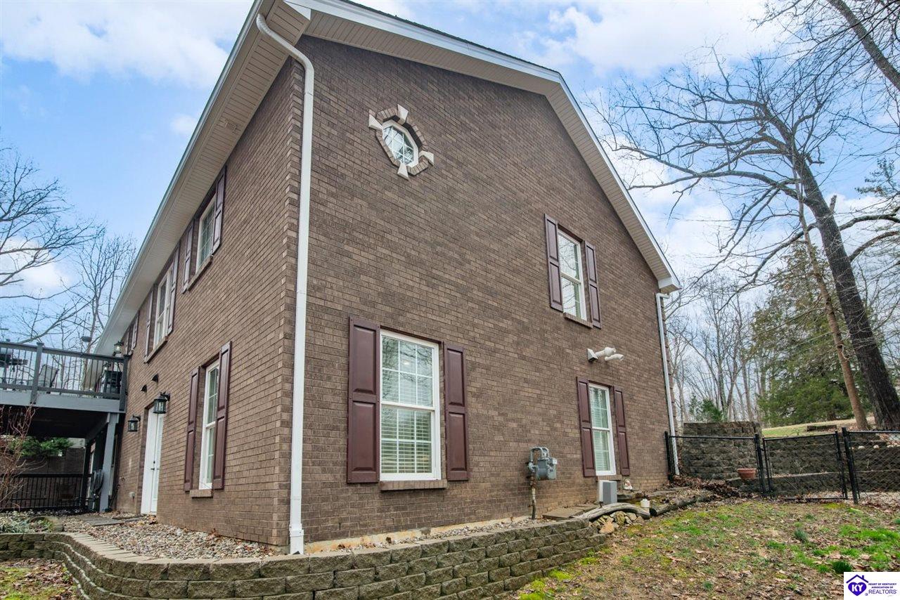 489 Lakeshore Parkway Brandenburg, KY 40108 #4