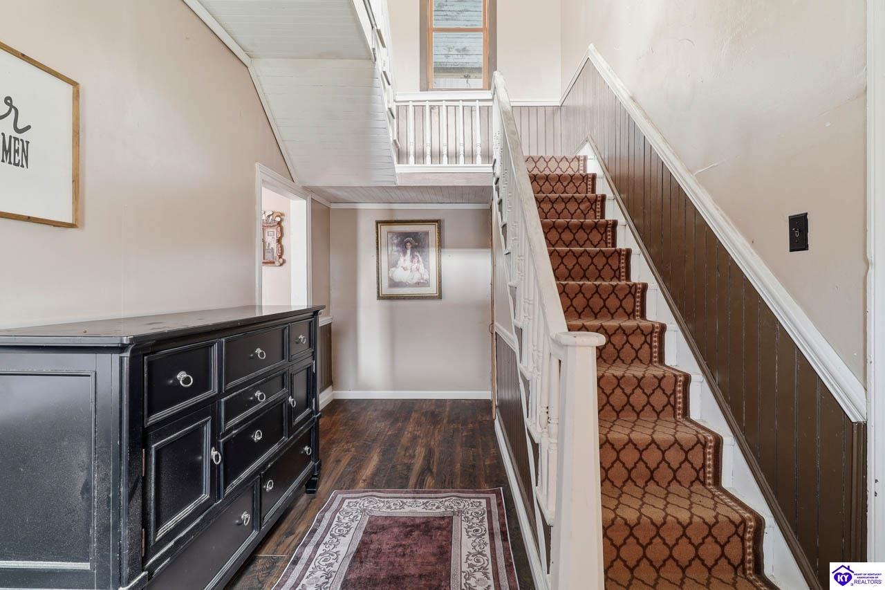 25410 Sonora Hardin Springs Road Big Clifty, KY 42712 #1