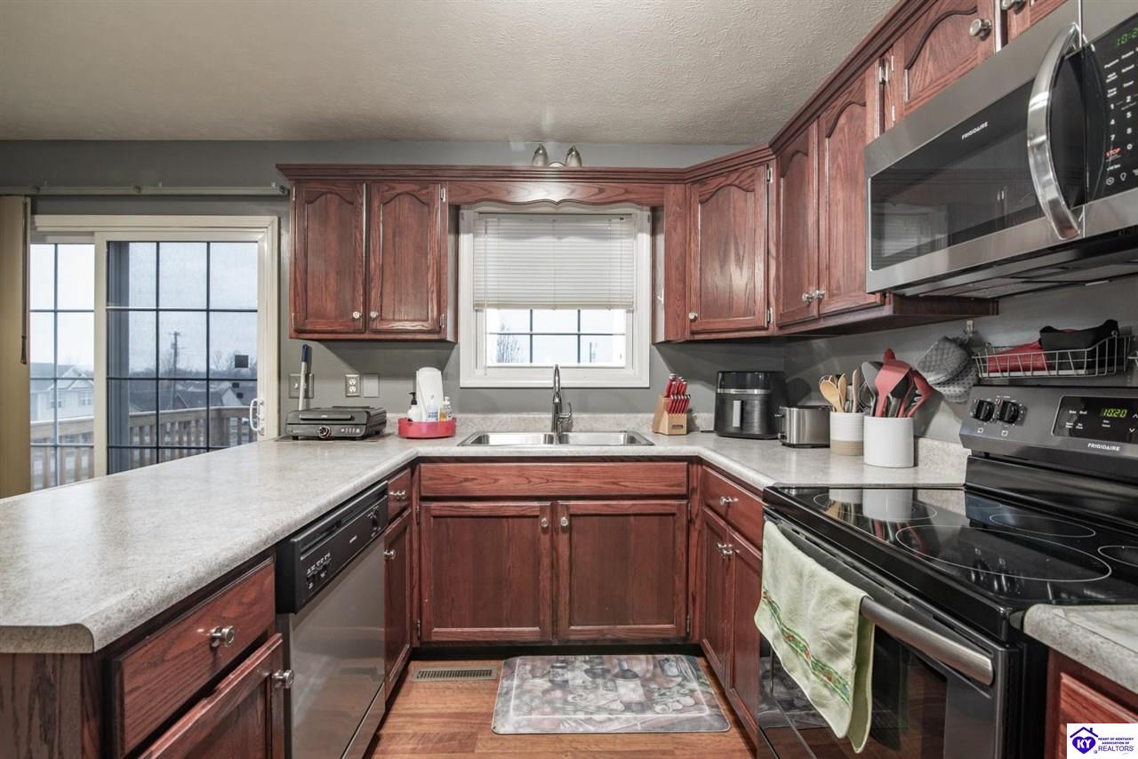 1693 Elm Road Vine Grove, KY 40175 #3