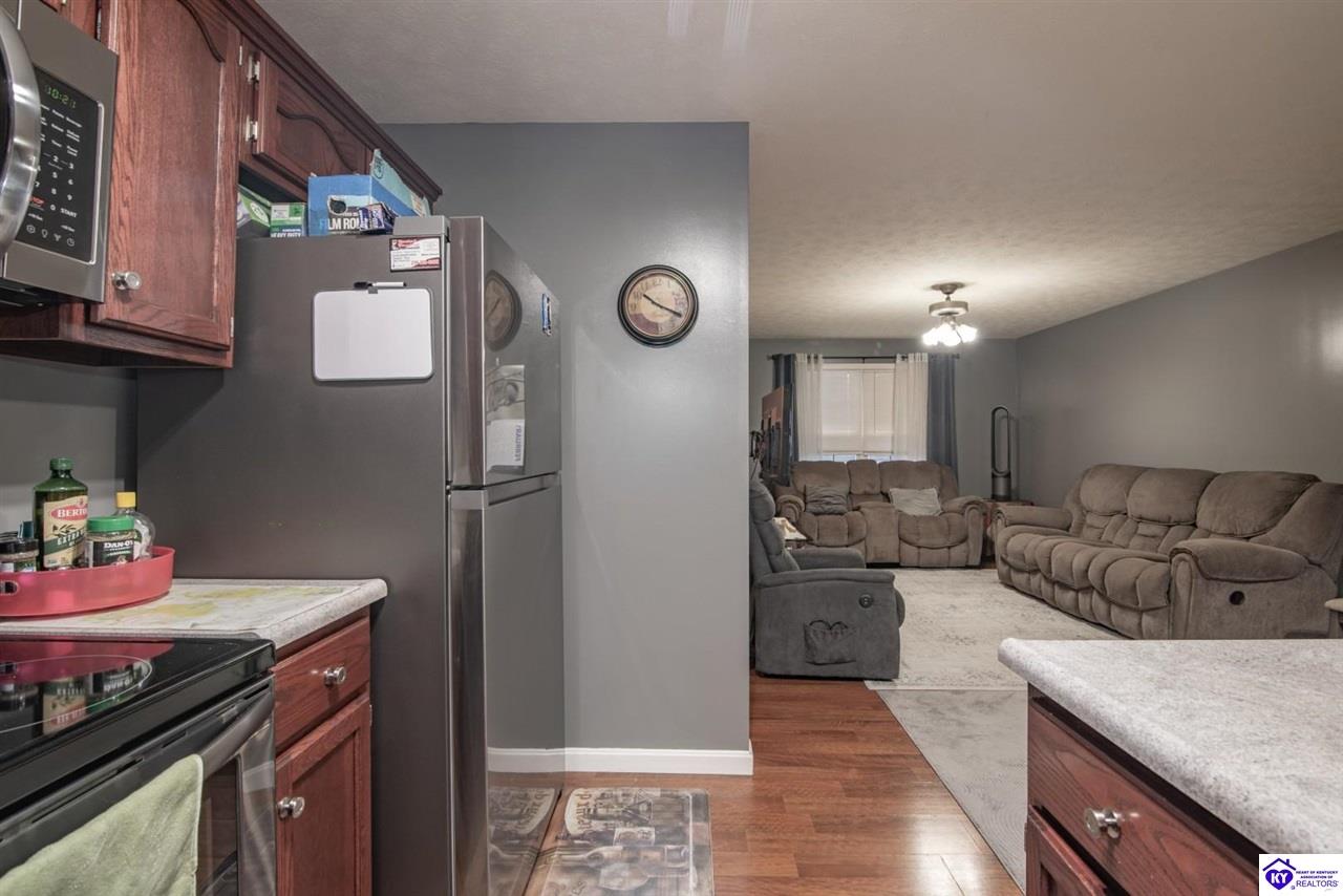 1693 Elm Road Vine Grove, KY 40175 #4