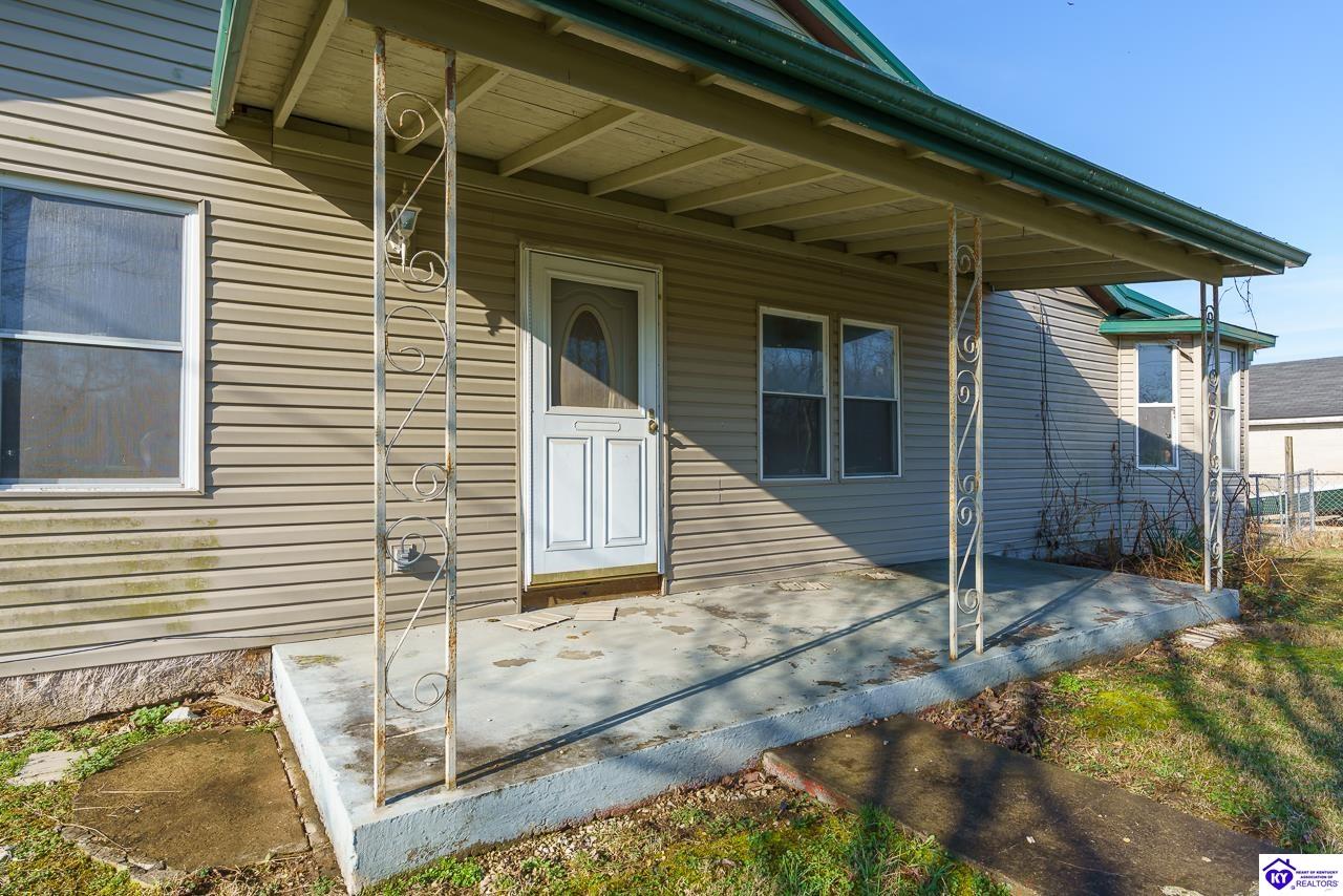 43 Rick Stansbury Street Battletown, KY 40104 #1