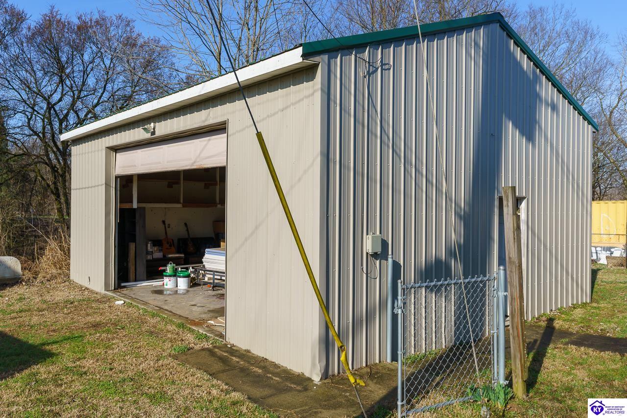 43 Rick Stansbury Street Battletown, KY 40104 #2