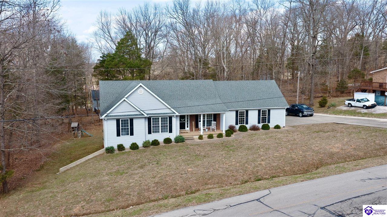 70 Strawberry Circle Brandenburg, KY 40108 #1