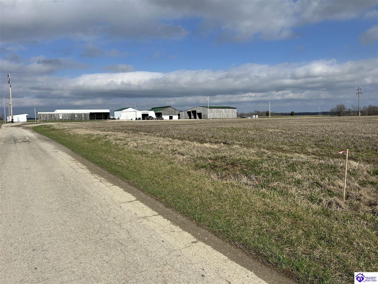 192 Fred Phillips LaneHardinsburg,&nbsp;KY&nbsp;40143